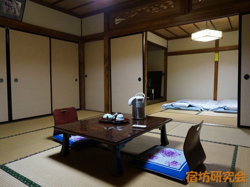 山本坊の客室