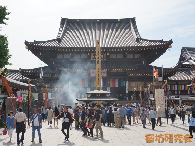 川崎大師の本堂