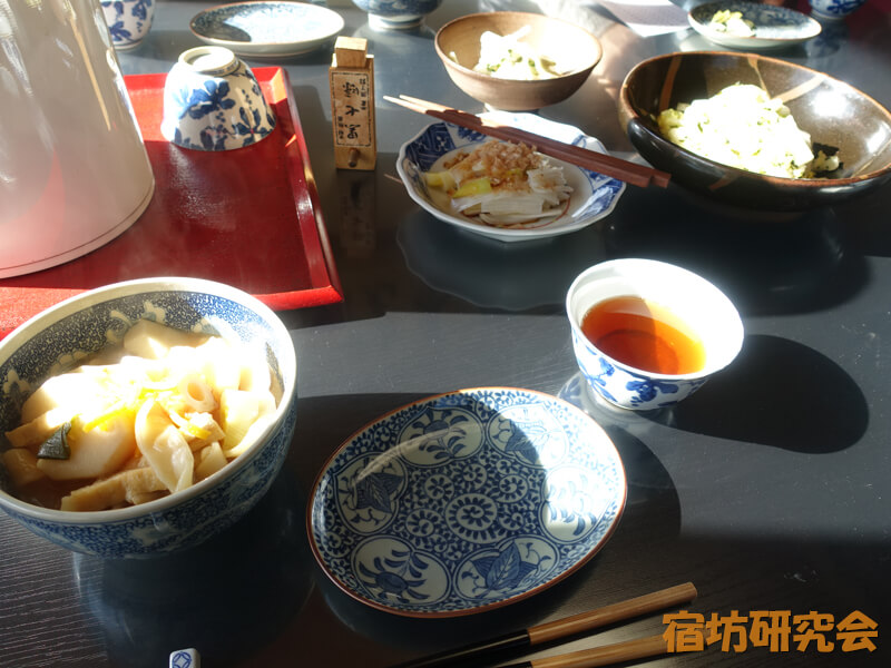安養院のお昼ごはん