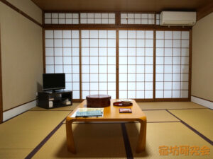 智積院会館の客室