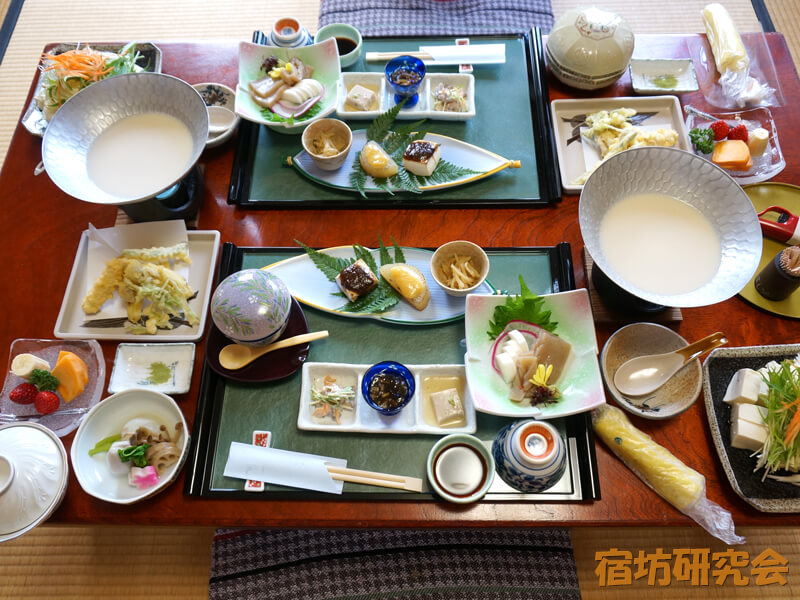 笠置寺(料理旅館よしや)の昼食