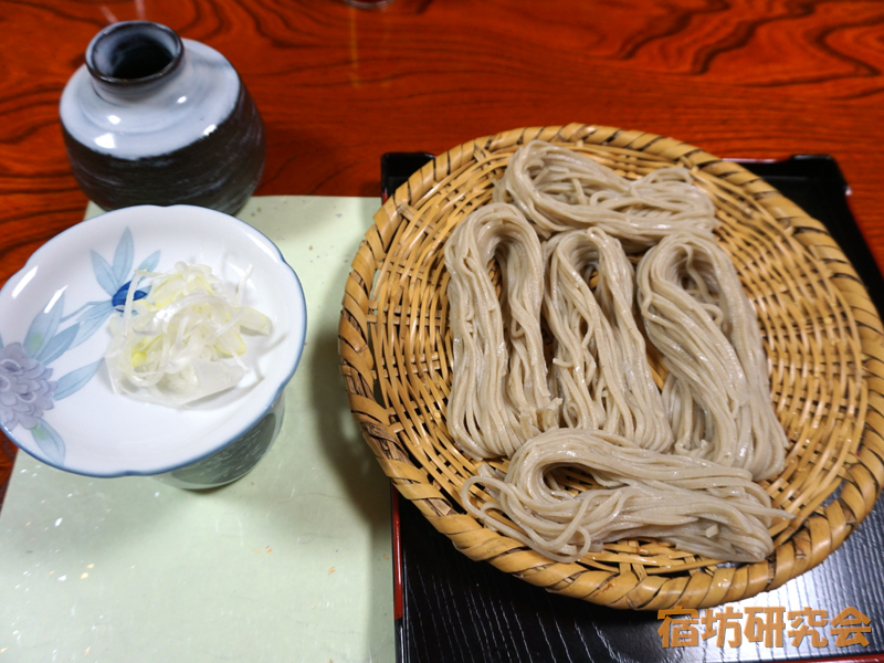 越志旅館の戸隠そば
