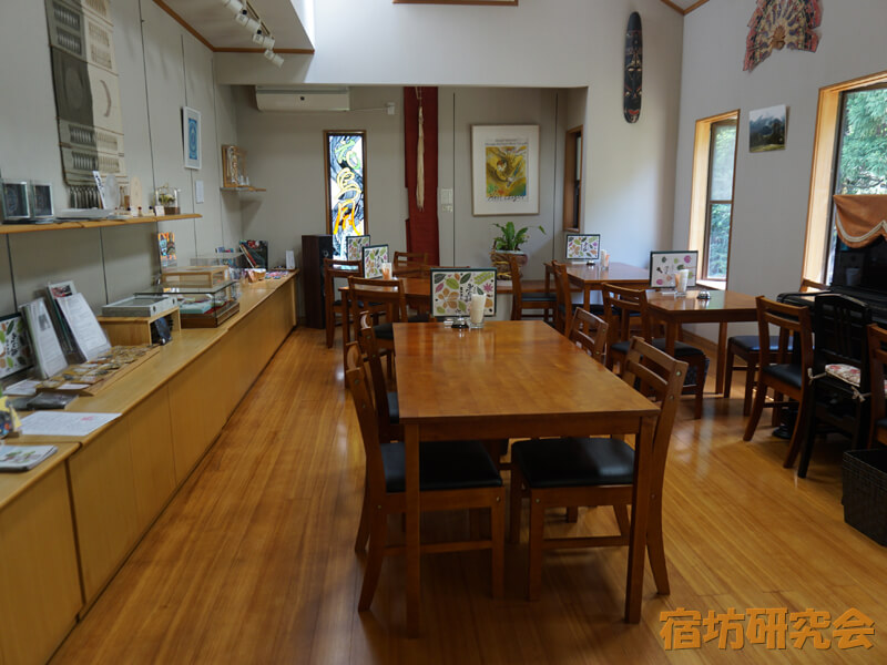 葛木御歳神社のサロン＆カフェ　みとしの森内