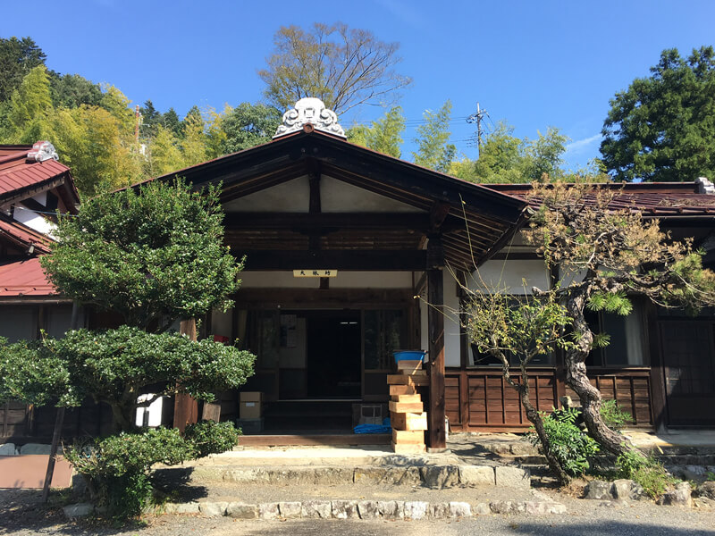 身延山大林坊の建物