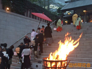 芝大神宮の篝火挙式
