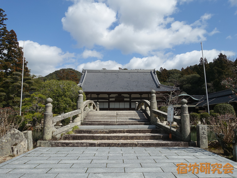 禅昌寺の境内